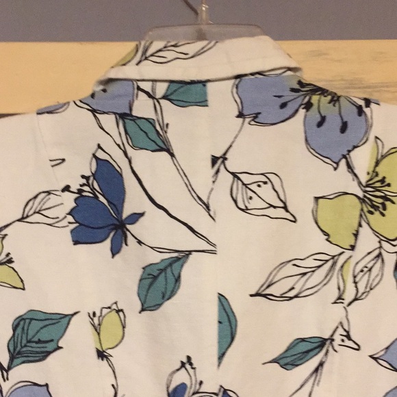 Women's stylish 6 PETITE NWOT blazer. JACKET - Picture 7 of 7